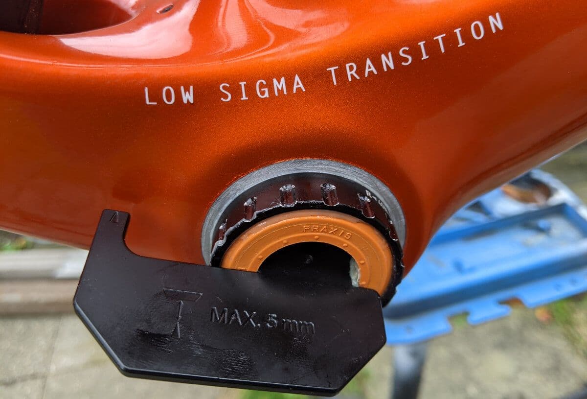 Power meter magnet distance