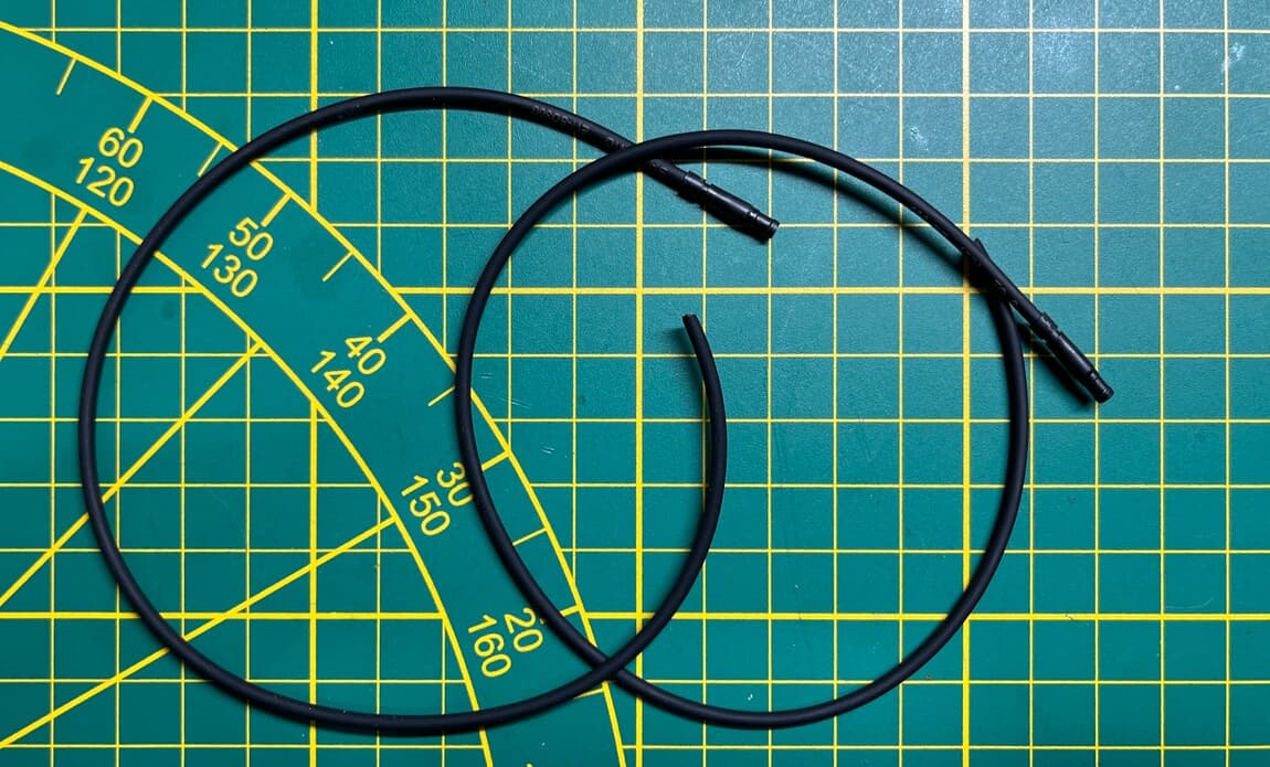 Di2 wire cut in half