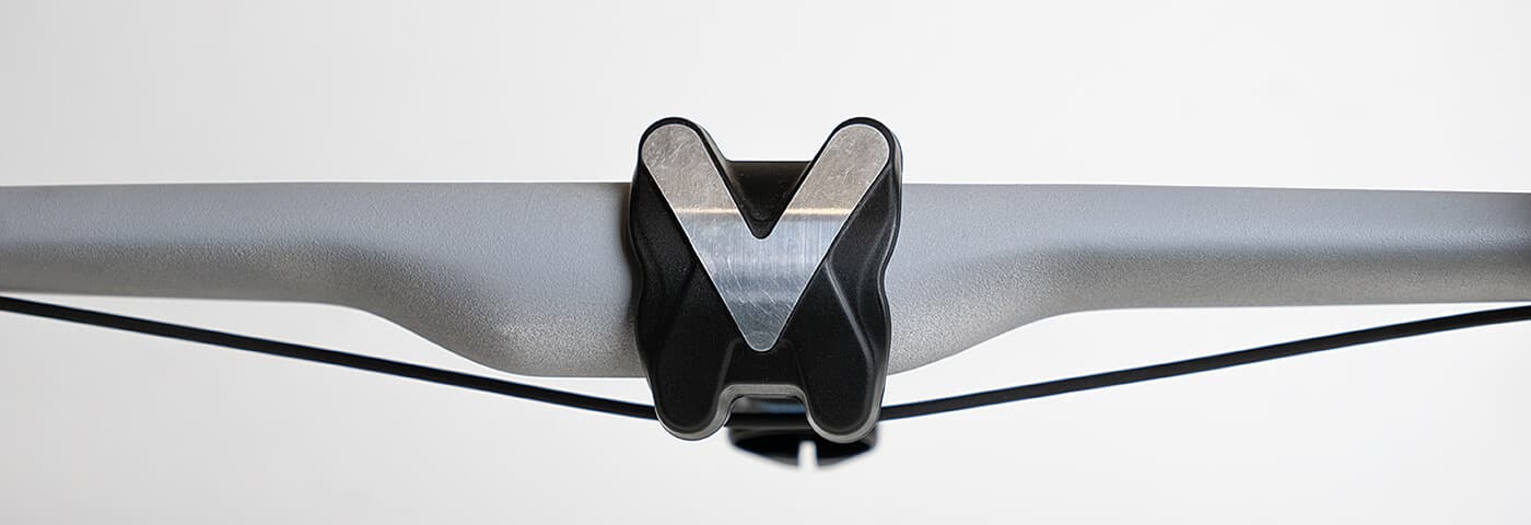 You may not have seen it yet, but the stem is NOT in the middle of the handlebar. Oops!