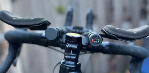 Read Installing the 11-speed handlebar junction and battery in aero extensions