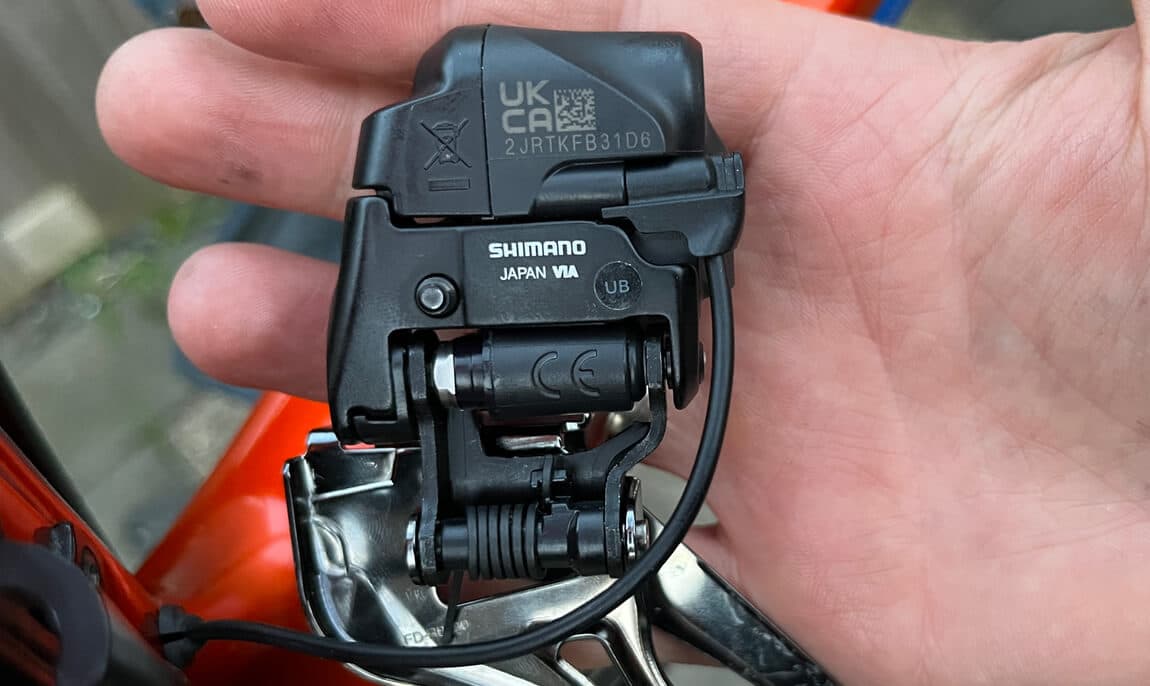 This looks a bit flimsy, but the wire is well-secured